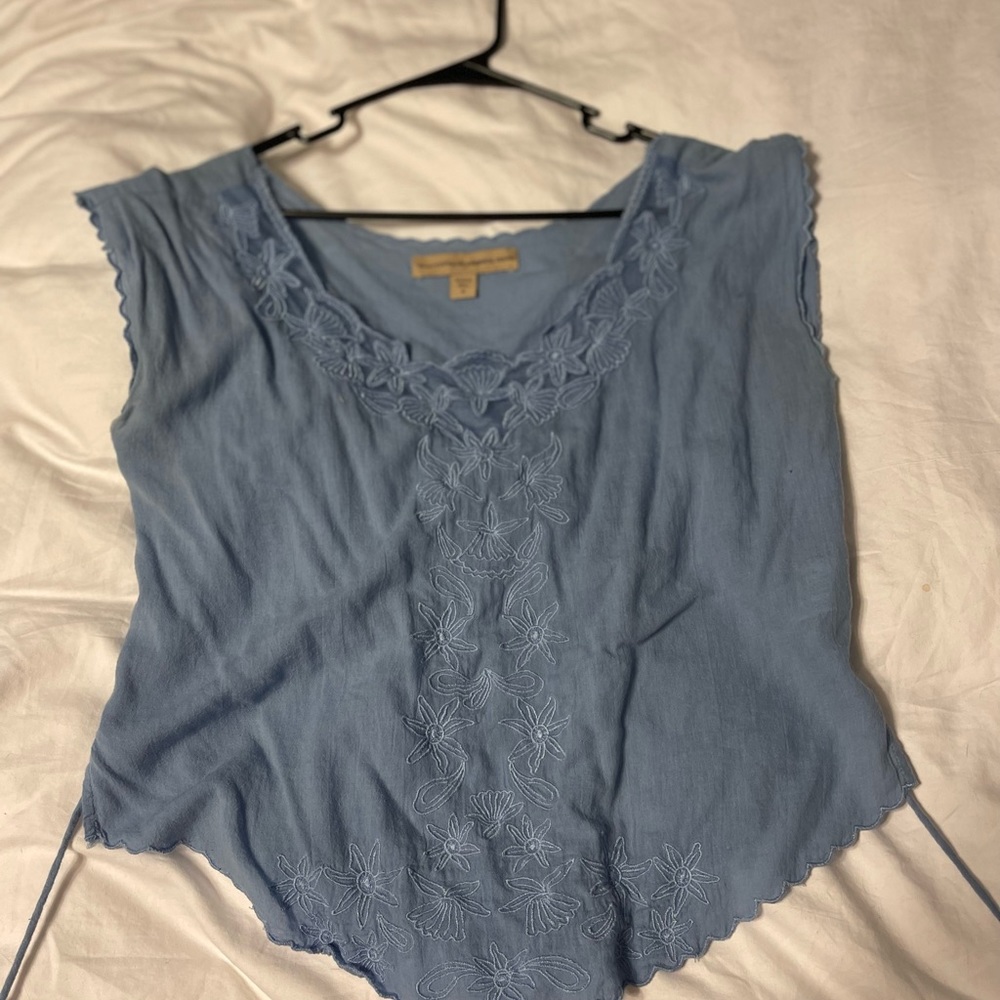 Embroidered crop top light blue. Size small